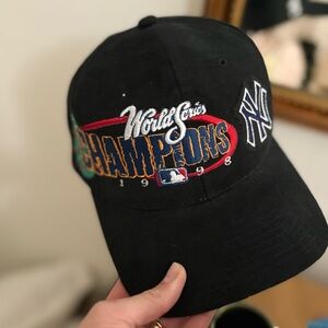 Vintage 1998 New York Yankees Hat